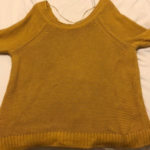 Mustard yellow sweater!!